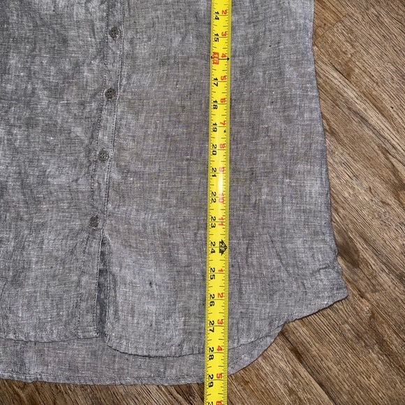 JM Collection • Linen Tunic - Picture 9 of 10